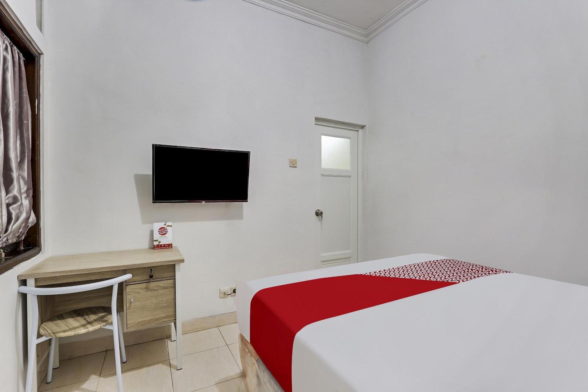OYO 91082 Nathania Exclusive Sleman  Zewnętrze zdjęcie